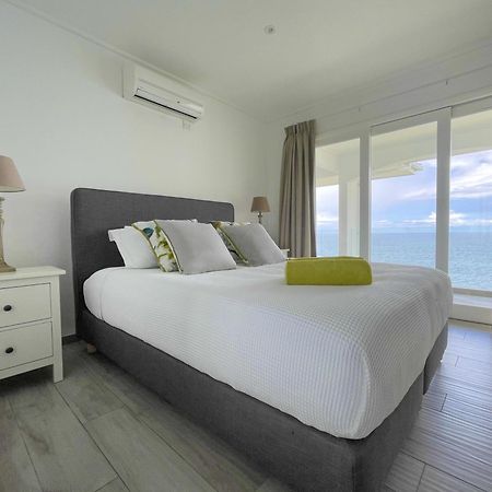 Vallonend Beachfront Villa With Excellent View Bel Ombre Esterno foto
