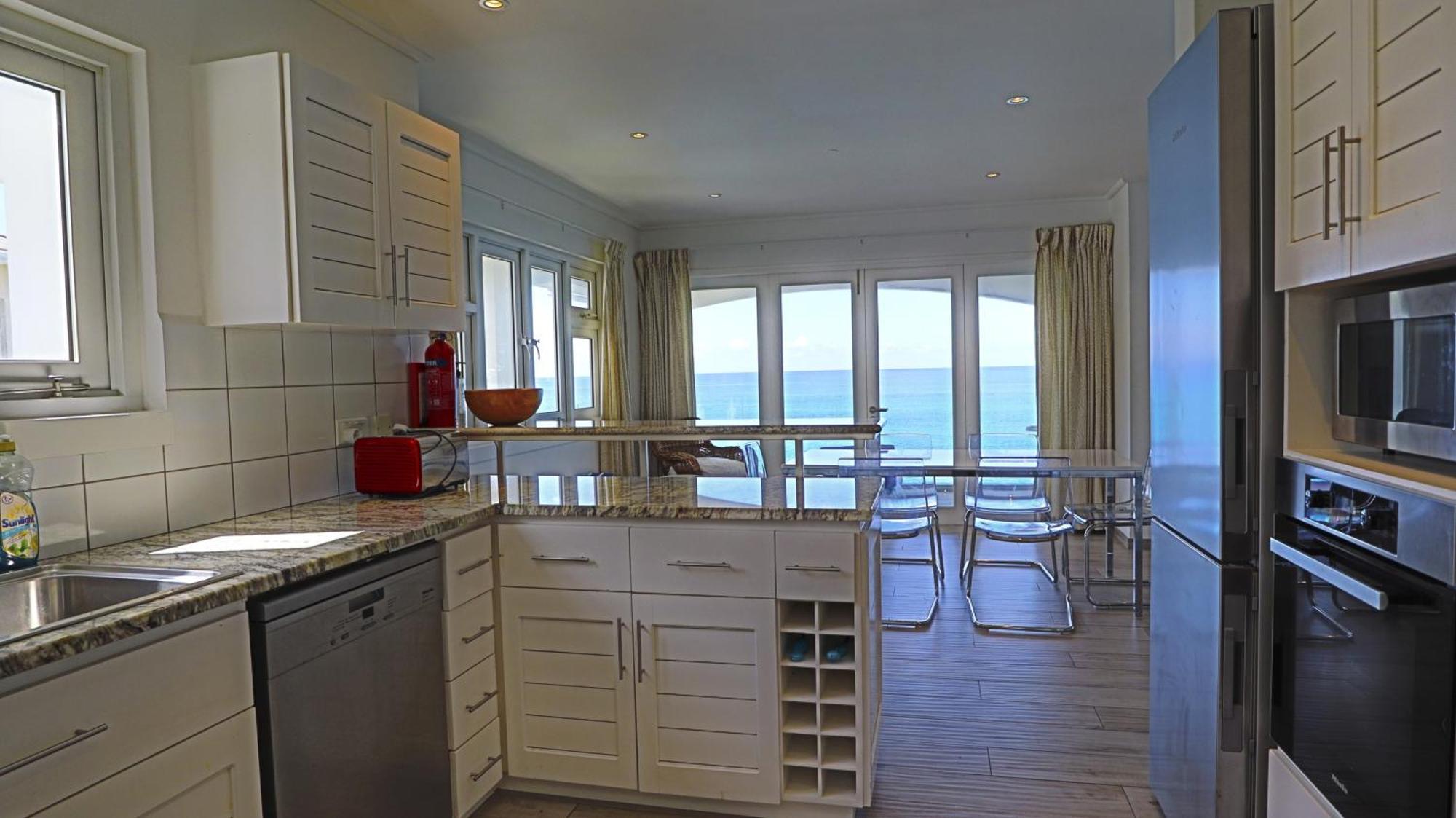 Vallonend Beachfront Villa With Excellent View Bel Ombre Esterno foto