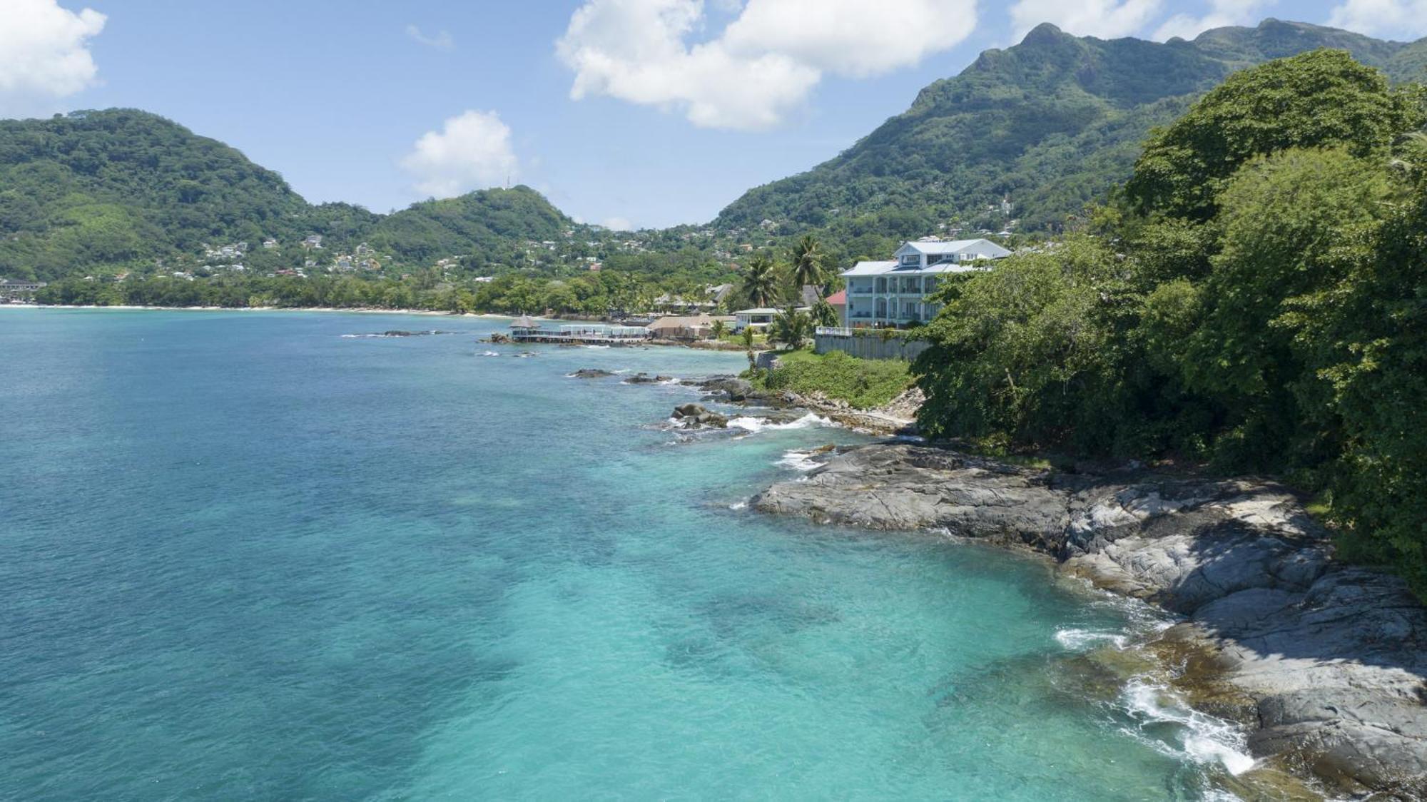 Vallonend Beachfront Villa With Excellent View Bel Ombre Esterno foto